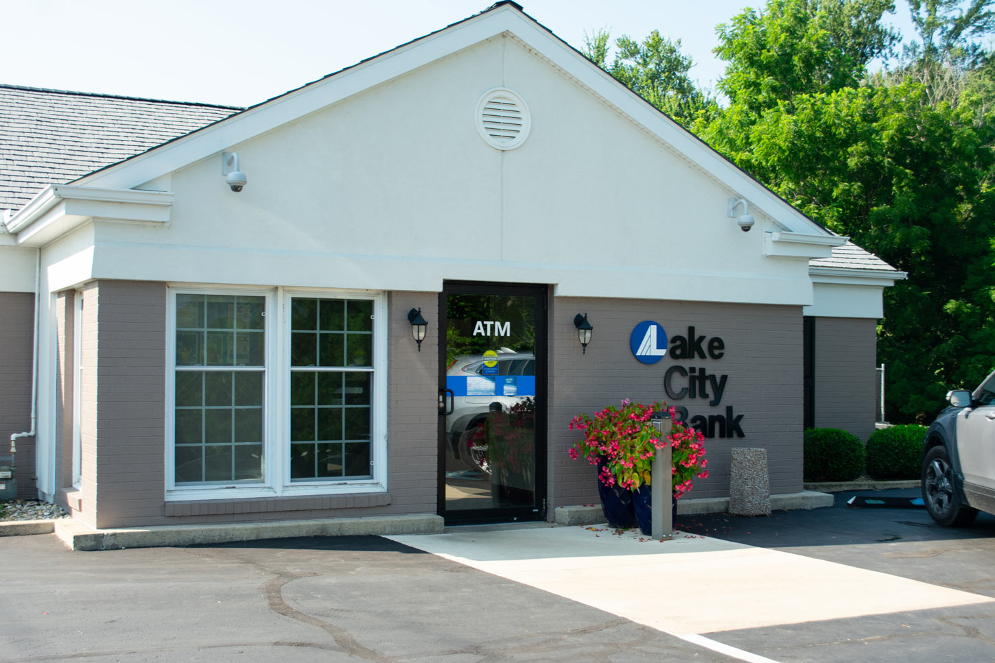 Lake City Bank, North Webster Indiana